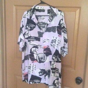 4@30.00 or 20.00 NWOT Plus Size Ladies Top